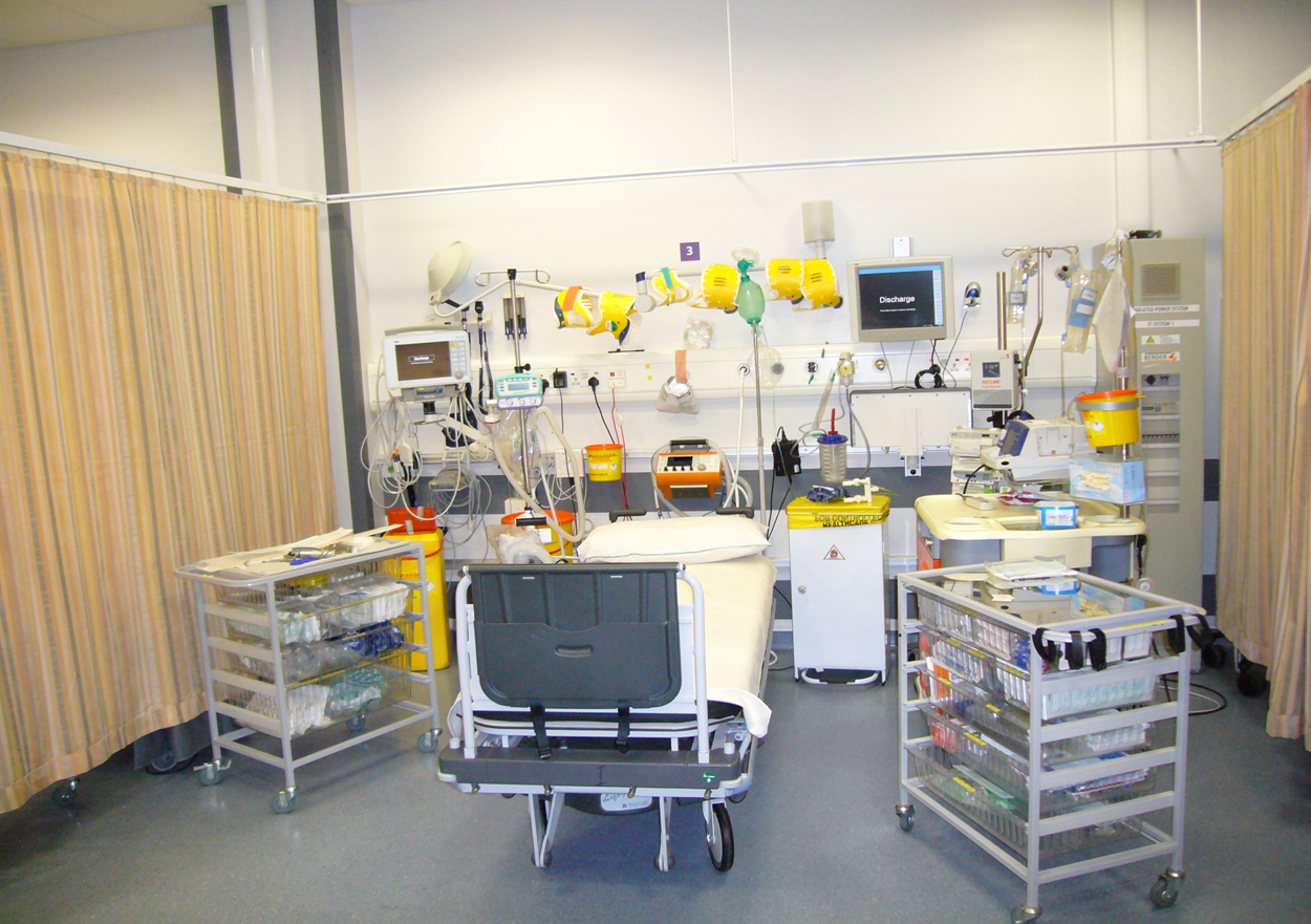 resus-bay-svuh-ed-emergency-department-st-vincent-s-university